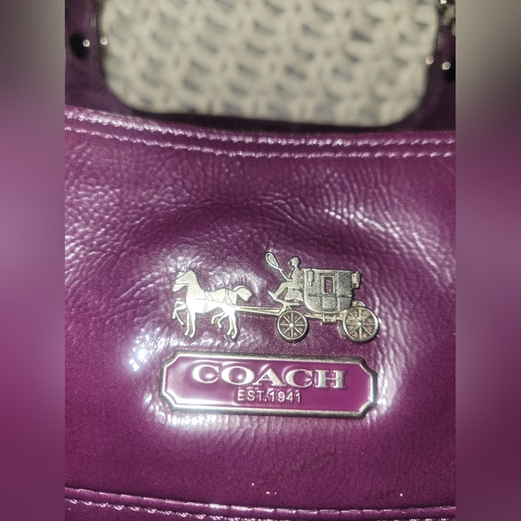 Coach Tribeca Patent Leather Tote Berry - Picture 3 of 13